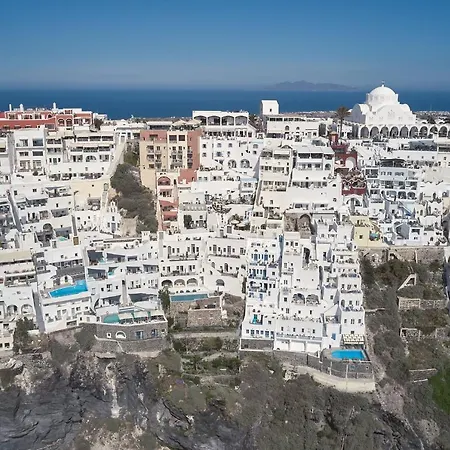 Amphitheater Cave Fira (Santorini)
